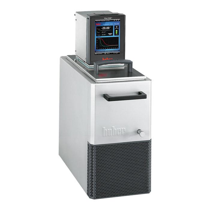 Huber CC with Pilot One Refrigerated Heating Circulation Bath - Image 3
