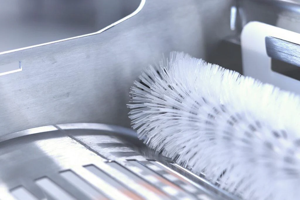 Mobius TD25 Dry Trimming Machine - Image 3